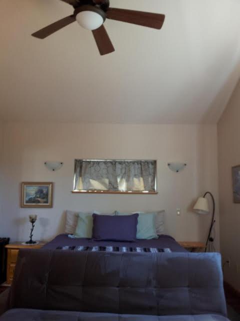Glacier Creek Lodging Seward Oda fotoğraf